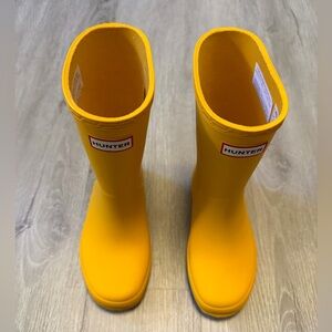 Hunter Vibrant Yellow Rain Boots US 12